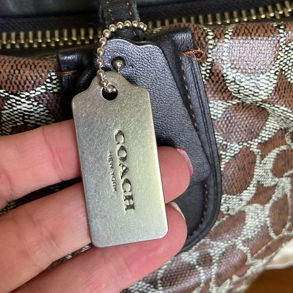 Coach shoulder bag with inside mini bag matching
